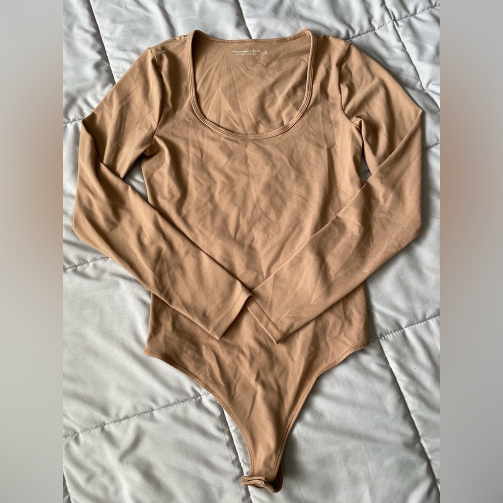 Abercrombie & Fitch bodysuit